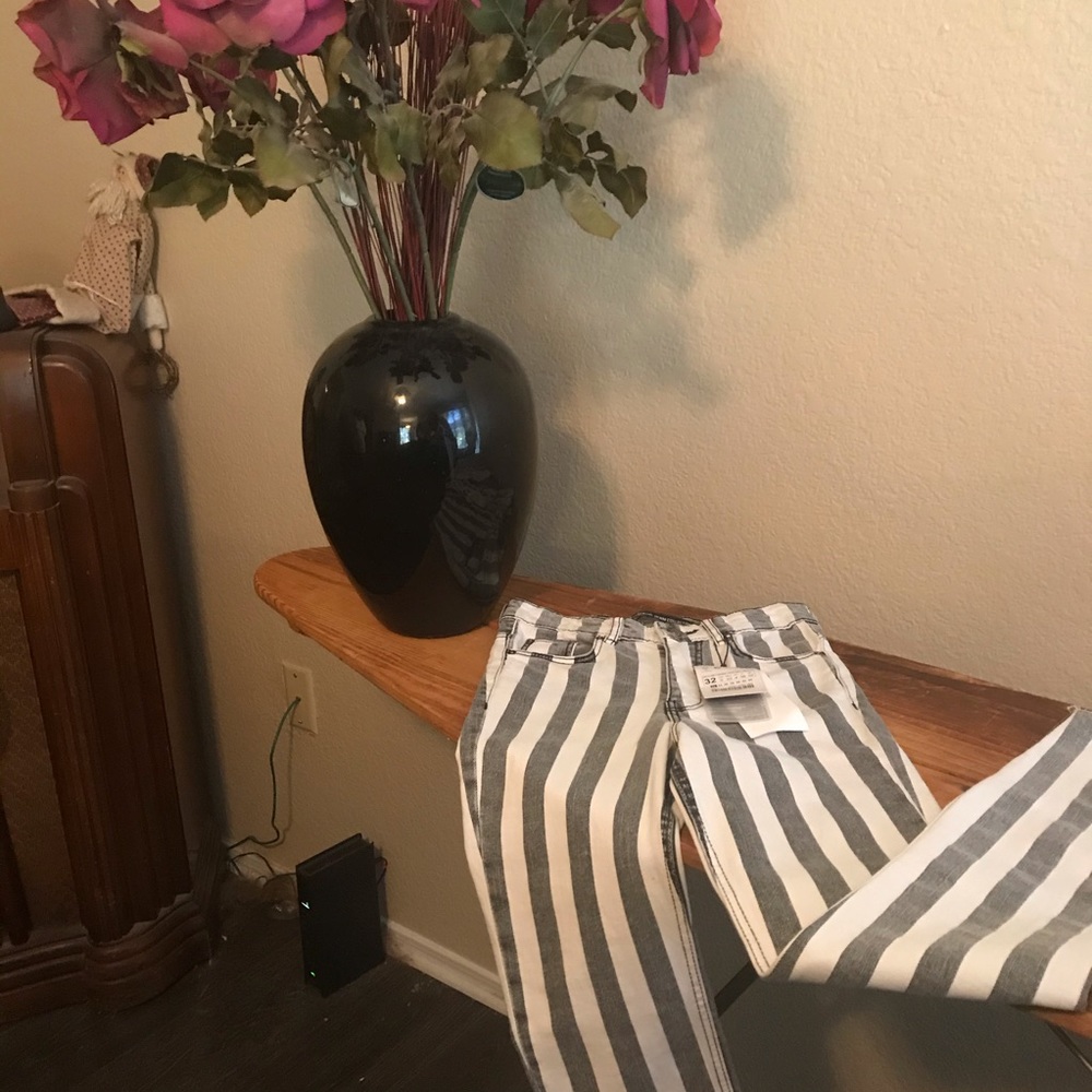 Zara Trafaluc Denim Striped Skinny Jeans - size 0